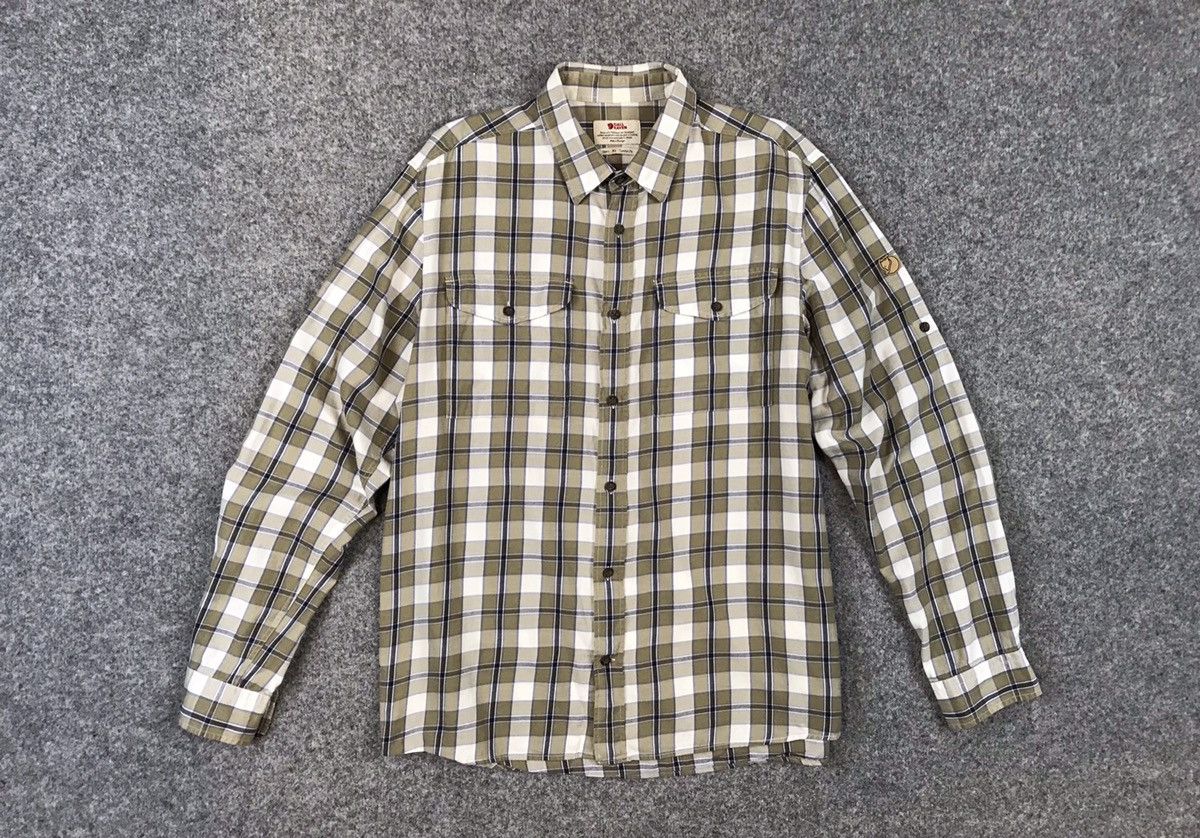 Fjallraven Fjallraven Flannel shirt Size US L / EU 52-54 / 3 - 1 Thumbnail
