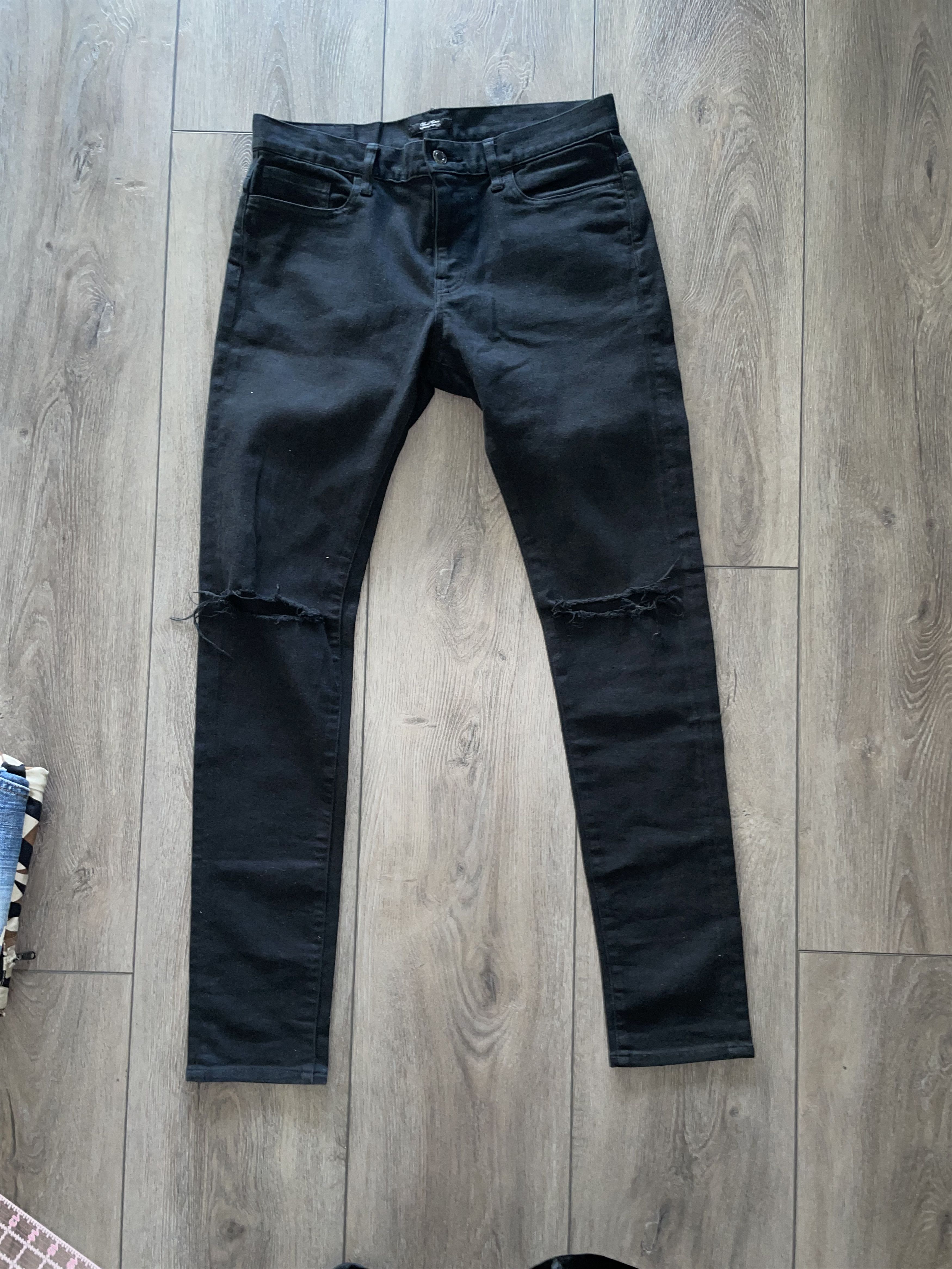 Undercover Undercover Knee Distressed Black Skinny Denim Jeans Size US 32 / EU 48 - 1 Thumbnail