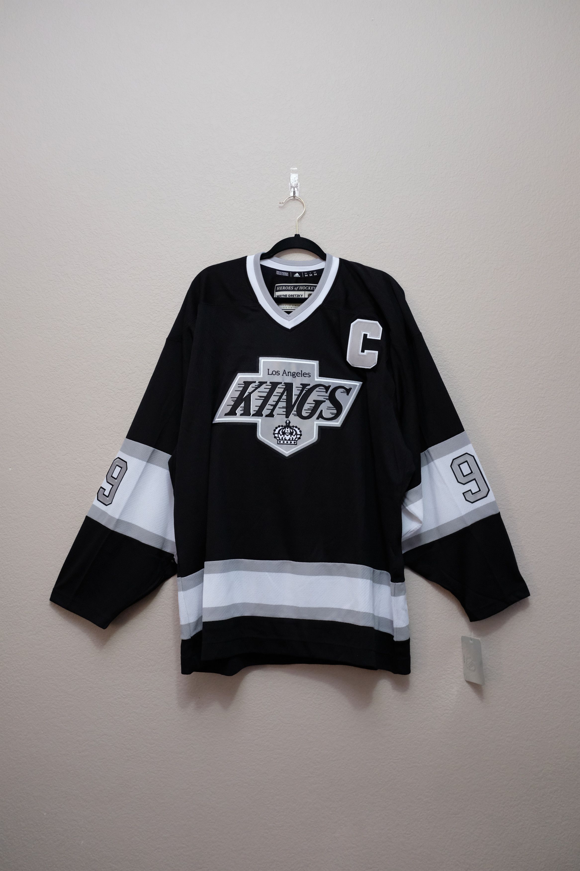 Wayne Gretzky Los Angeles Kings Adidas Heroes of Hockey Authentic