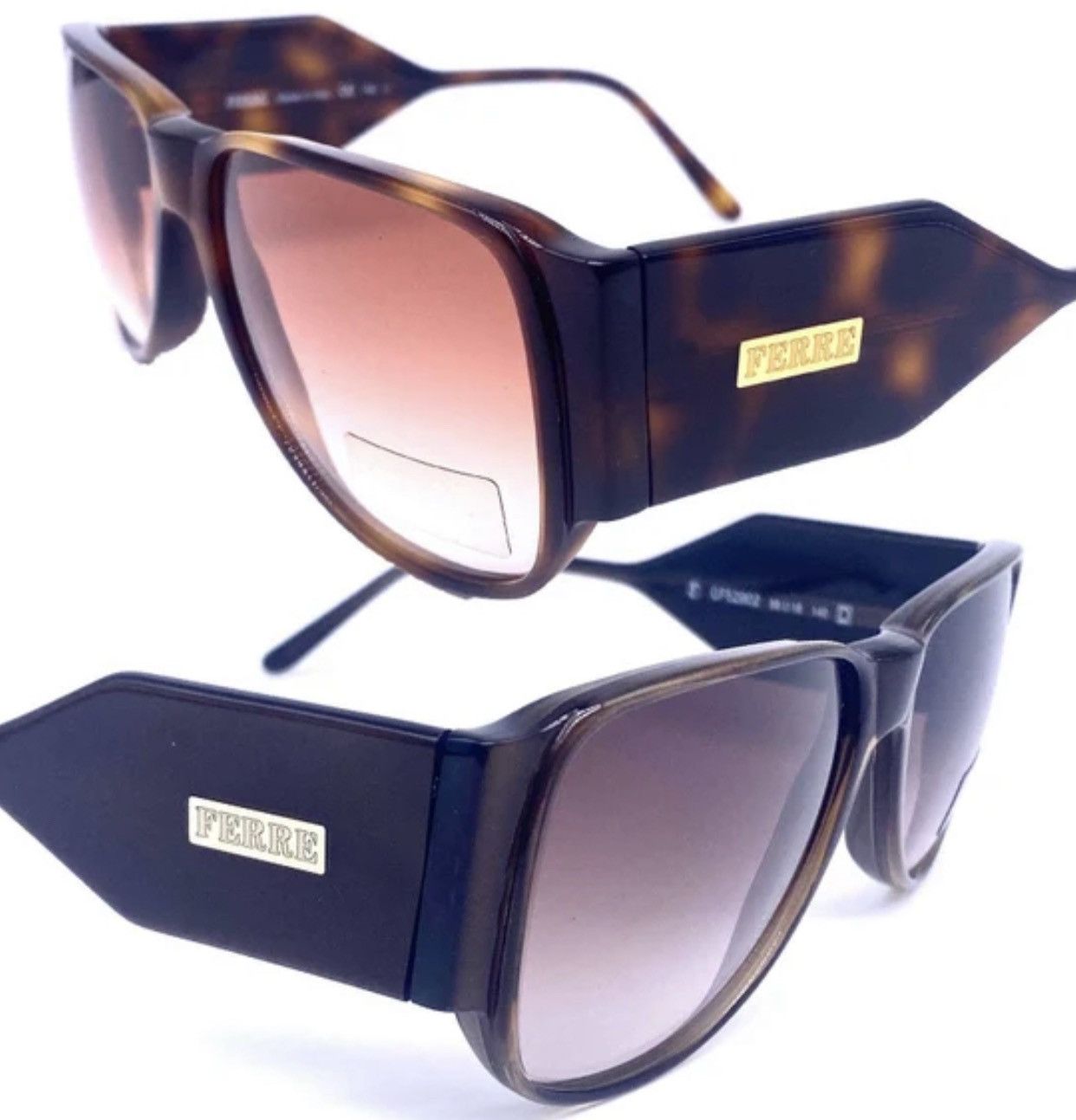 Gianfranco Ferrè square oversized sunglasses w thick temples