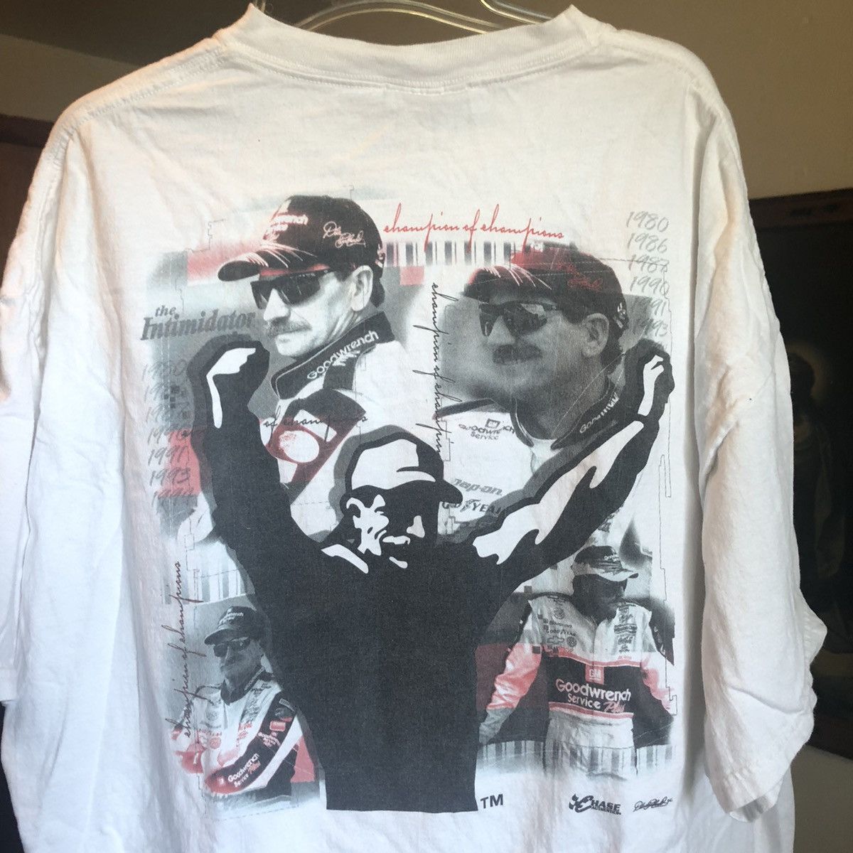 NASCAR Vintage 90s NASCAR Dale Earnhardt The Intimidator Pocket Tee Size US XL / EU 56 / 4 - 1 Thumbnail