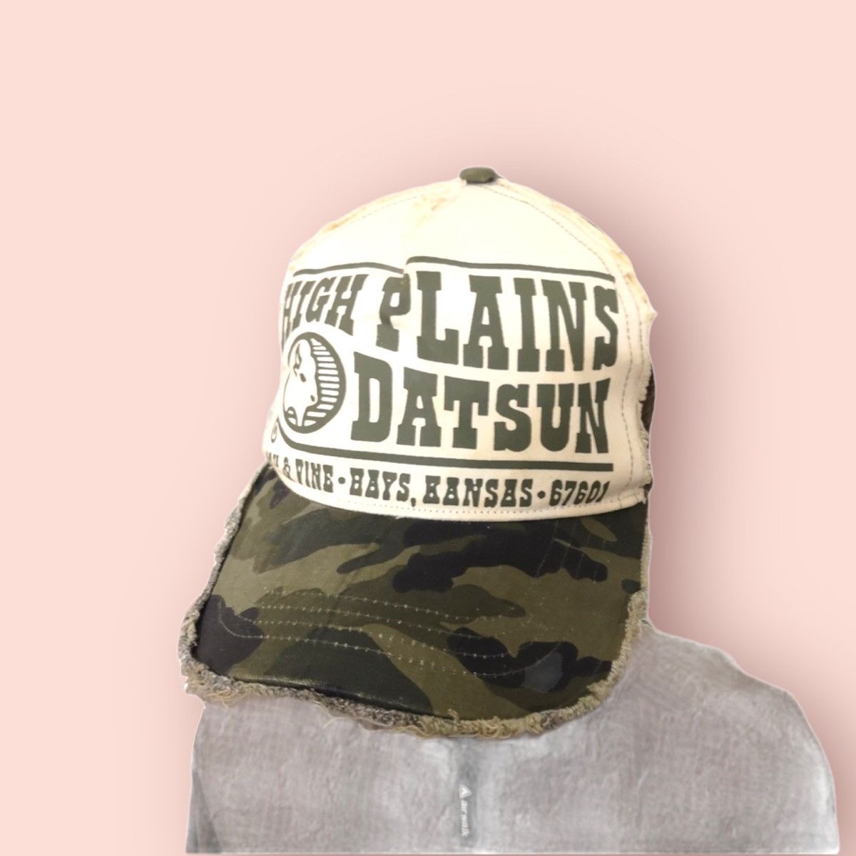 Japanese Brand BASIQUENTI DISTRESSED CAMO TRUCKER SNAPBACK Size ONE SIZE - 17 Thumbnail