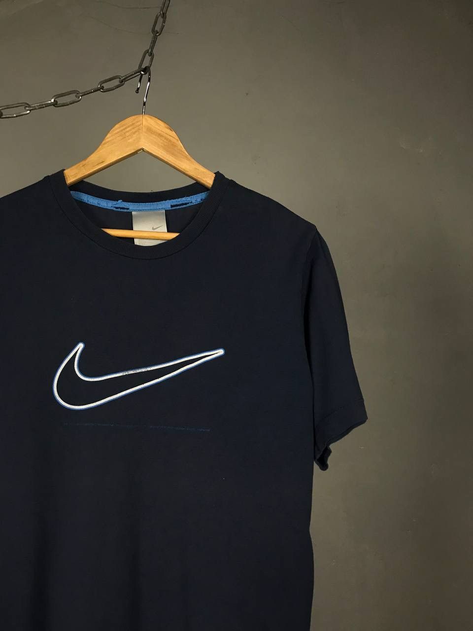 Vintage Nike swoosh streetwear vintage center logo tee Size US M / EU 48-50 / 2 - 2 Thumbnail