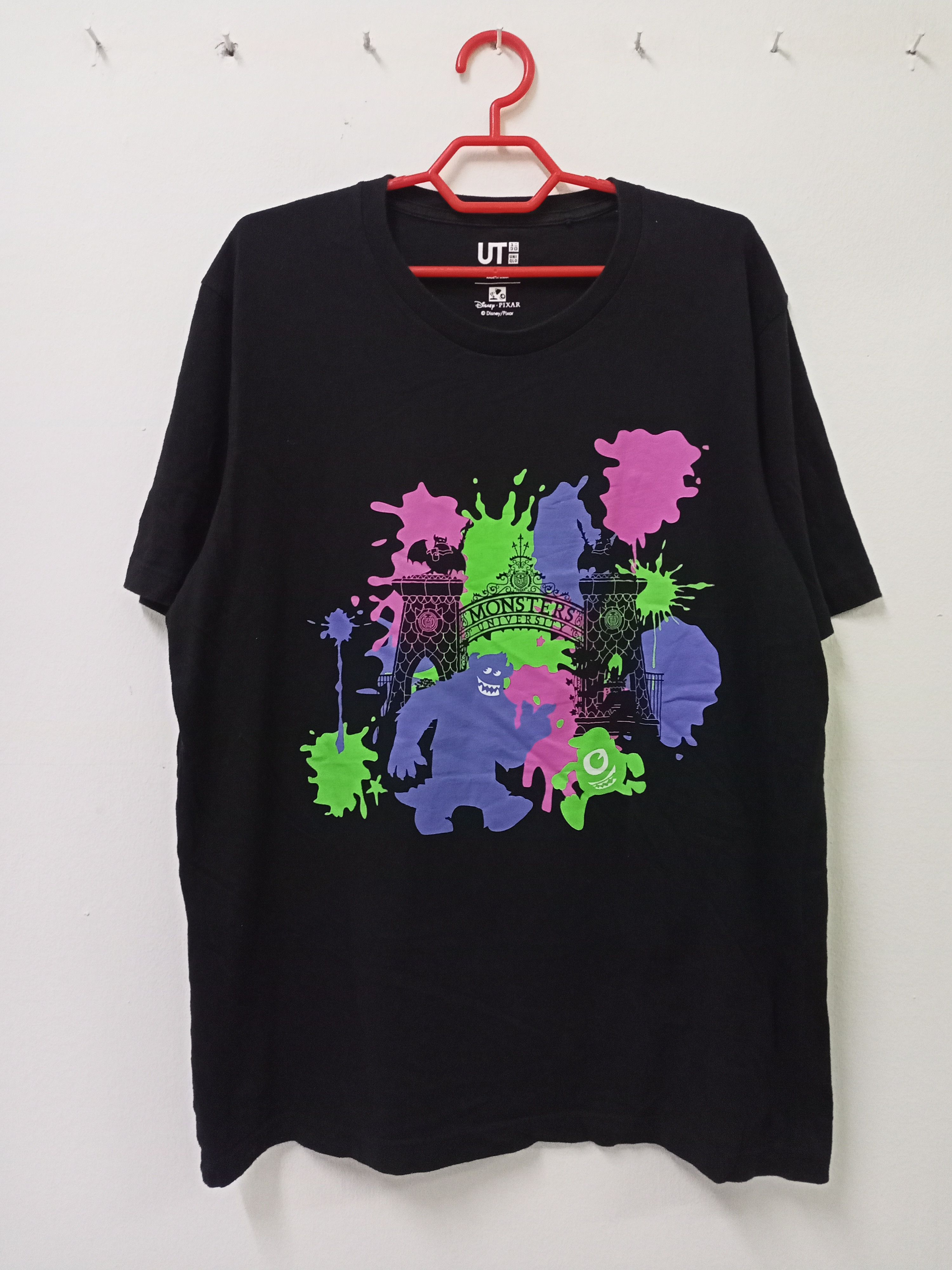 Disney × Japanese Brand × Uniqlo Monsters University Movie T-shirt Size US L / EU 52-54 / 3 - 1 Thumbnail