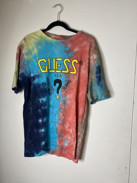 Guess chinatown hot sale market tee