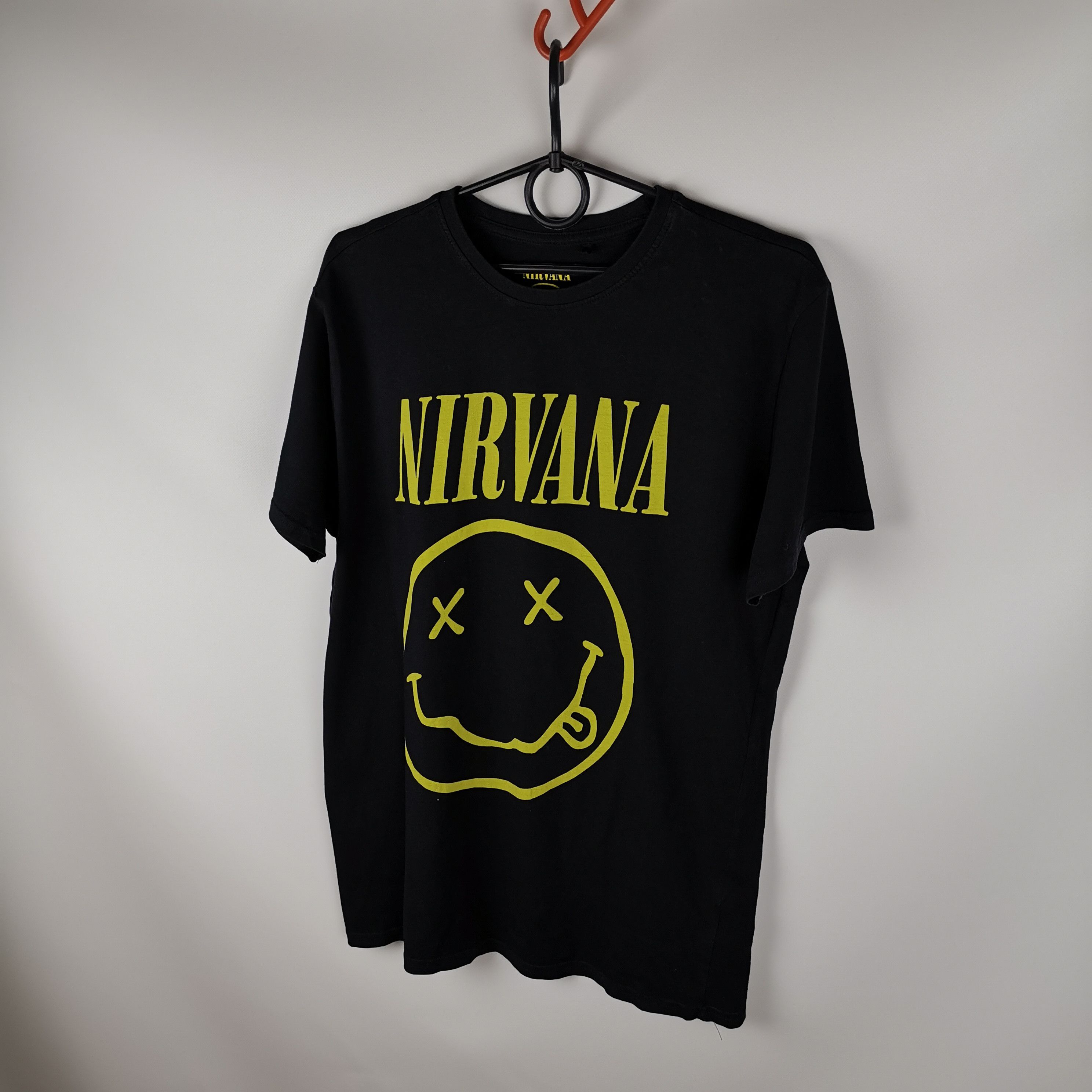 Band Tees Nirvana 2017 big logo band tee shirt size M Size US M / EU 48-50 / 2 - 1 Thumbnail