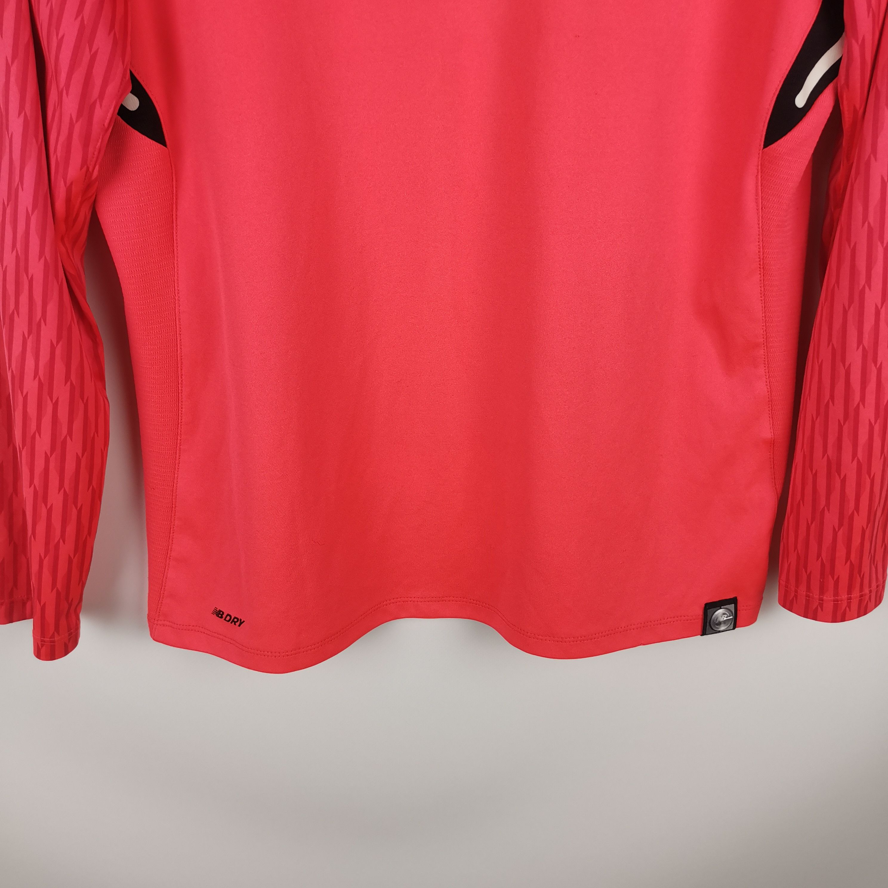 New Balance New Balance Sevilla 2017 2018 goalkeeper youth jersey Size US XS / EU 42 / 0 - 6 Thumbnail