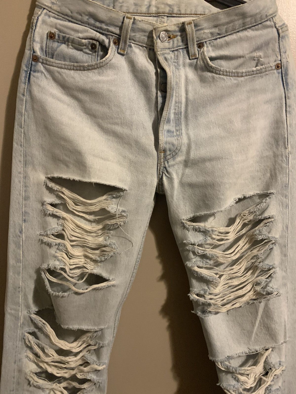 Levi's LEVIS 501 VINTAGE WASH DISTRESSED JEANS Size US 30 / EU 46 - 2 Thumbnail