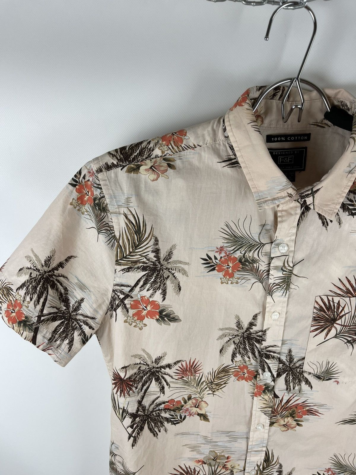 Other F&F vntg Hawaiian shirt short sleeve flower floral pattern Size US S / EU 44-46 / 1 - 2 Thumbnail