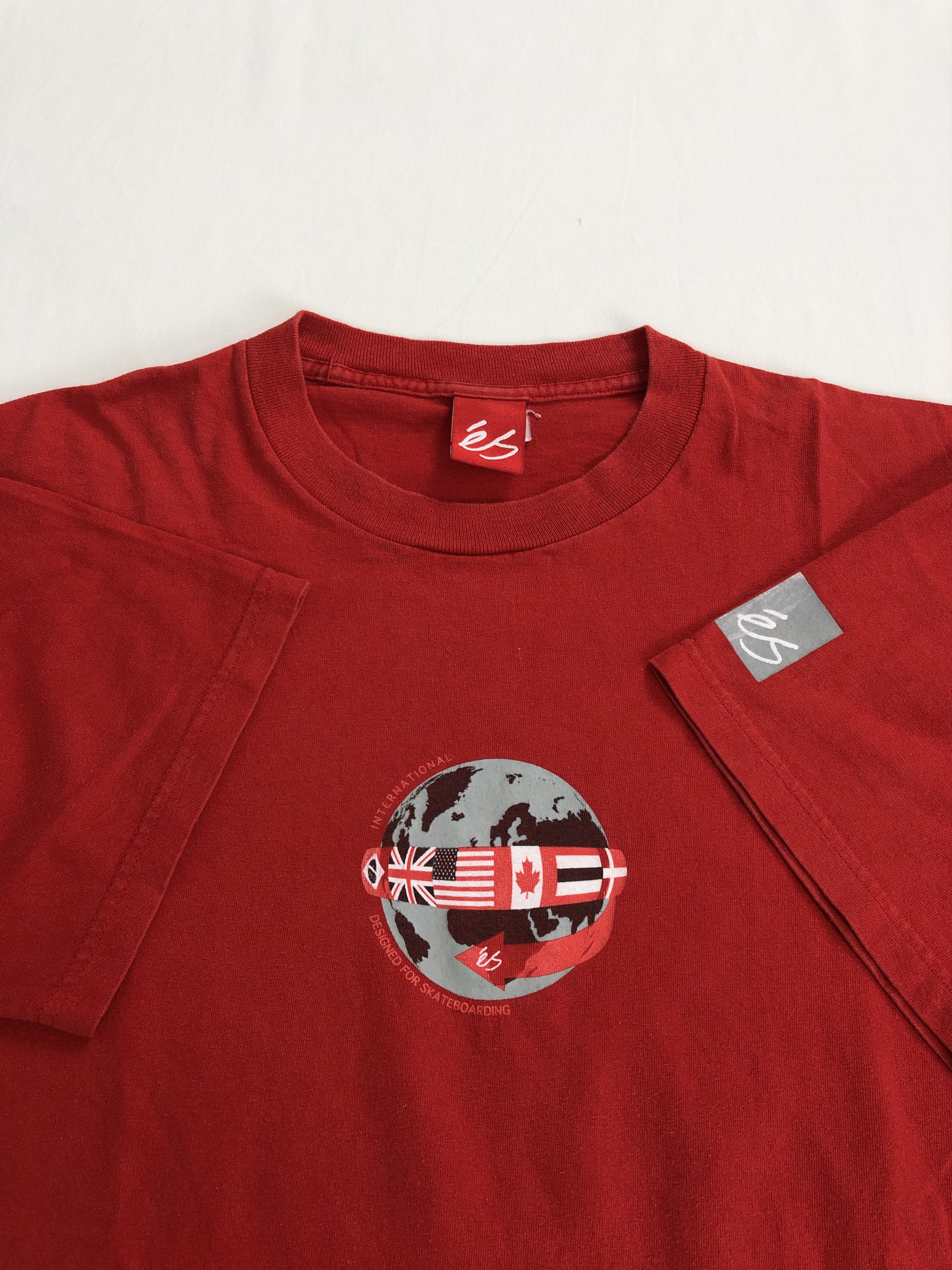 eS Vintage Es Skateboarding (Alien Workshop Hook-ups) Size US XL / EU 56 / 4 - 4 Thumbnail