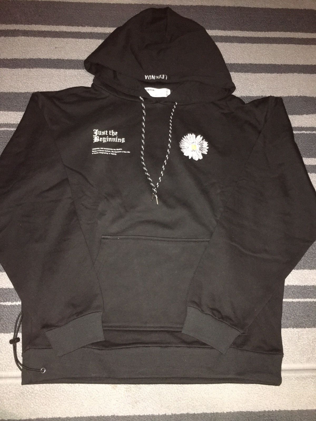 Japanese Brand Legenda Bloom embroidery hoodie Size US M / EU 48-50 / 2 - 6 Thumbnail