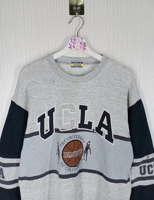 Vintage Rare Vintage UCLA Bruins Big Logo Sweatshirt Size US L / EU 52-54 / 3 - 2 Thumbnail