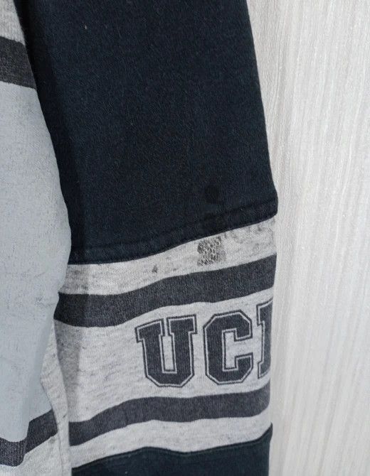 Vintage Rare Vintage UCLA Bruins Big Logo Sweatshirt Size US L / EU 52-54 / 3 - 8 Thumbnail