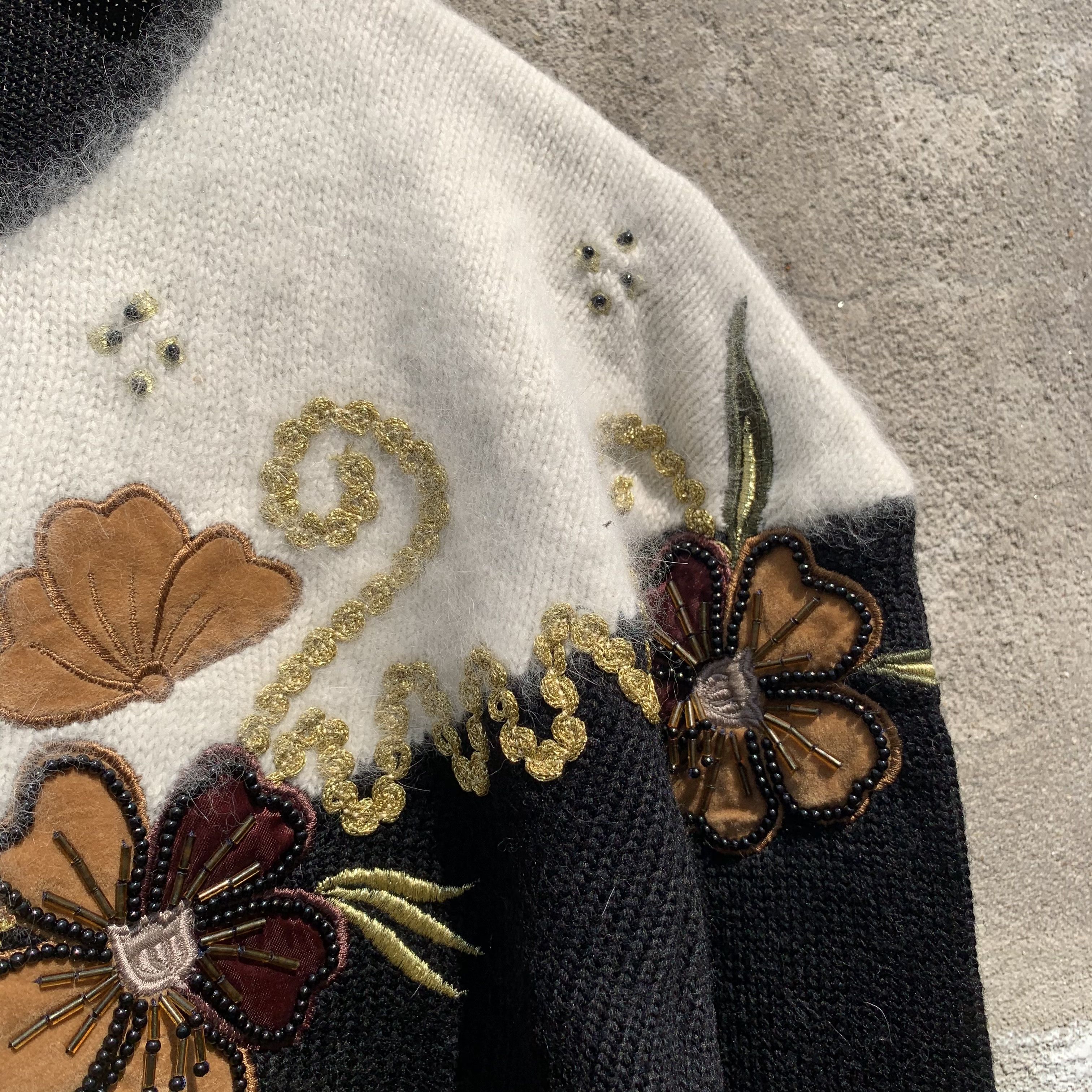Japanese Brand Japanese Brand Knit Jumper Sweater Nice Design Size US M / EU 48-50 / 2 - 4 Thumbnail
