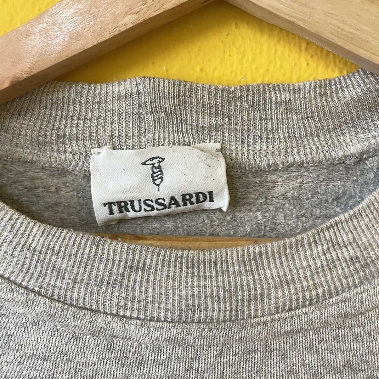 Trussardi Vintage 90s Trussardi Printed Big Logo Sweatshirt Size M Size US M / EU 48-50 / 2 - 9 Thumbnail