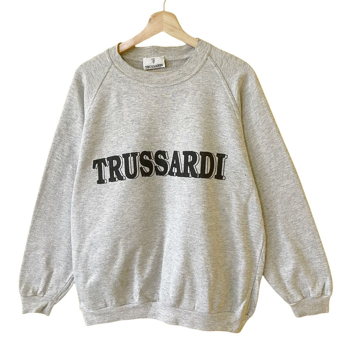 Trussardi Vintage 90s Trussardi Printed Big Logo Sweatshirt Size M Size US M / EU 48-50 / 2 - 3 Thumbnail