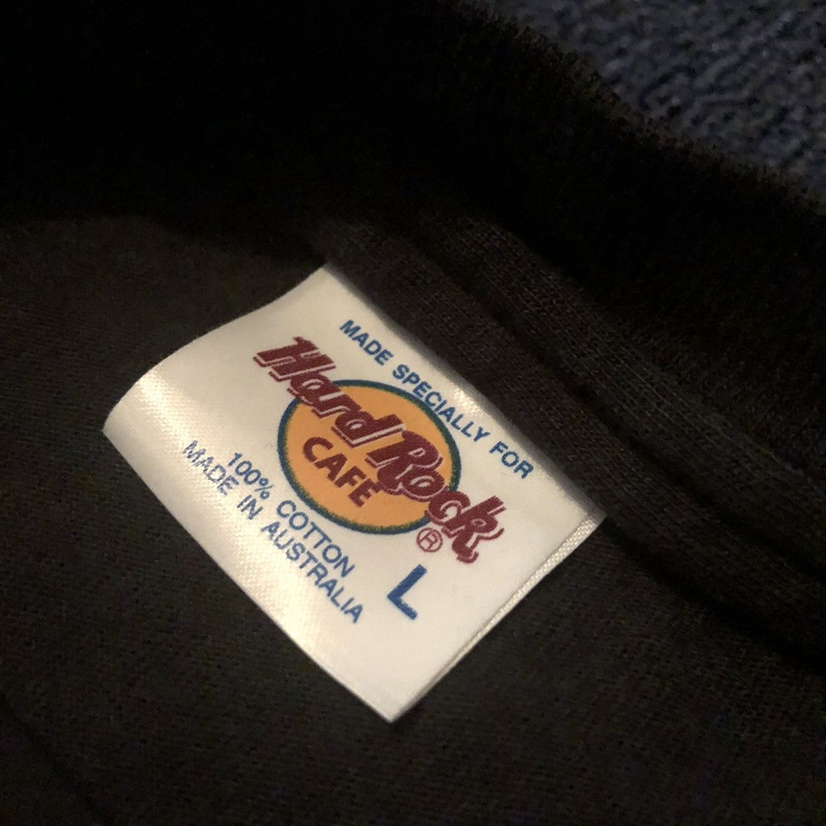 Hard Rock Cafe Vintage 1990s Hard Rock Cafe Sydney Australia Retro Logo Tee Size US L / EU 52-54 / 3 - 4 Thumbnail