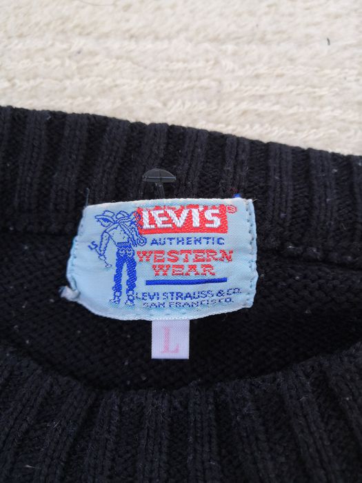 Vintage discount levis sweater