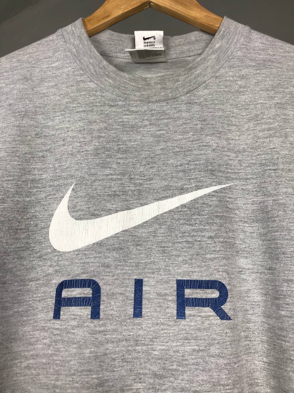 Vintage Nike AIR swoosh vintage streetwear center logo tee Size US M / EU 48-50 / 2 - 3 Thumbnail
