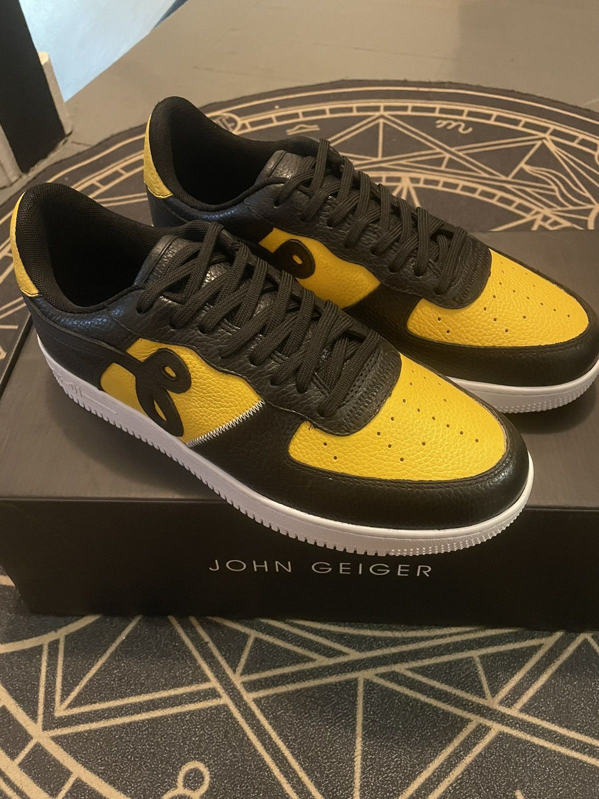 Izakaya Nike Air Force Japanese Writing John Geiger GF-01 Black