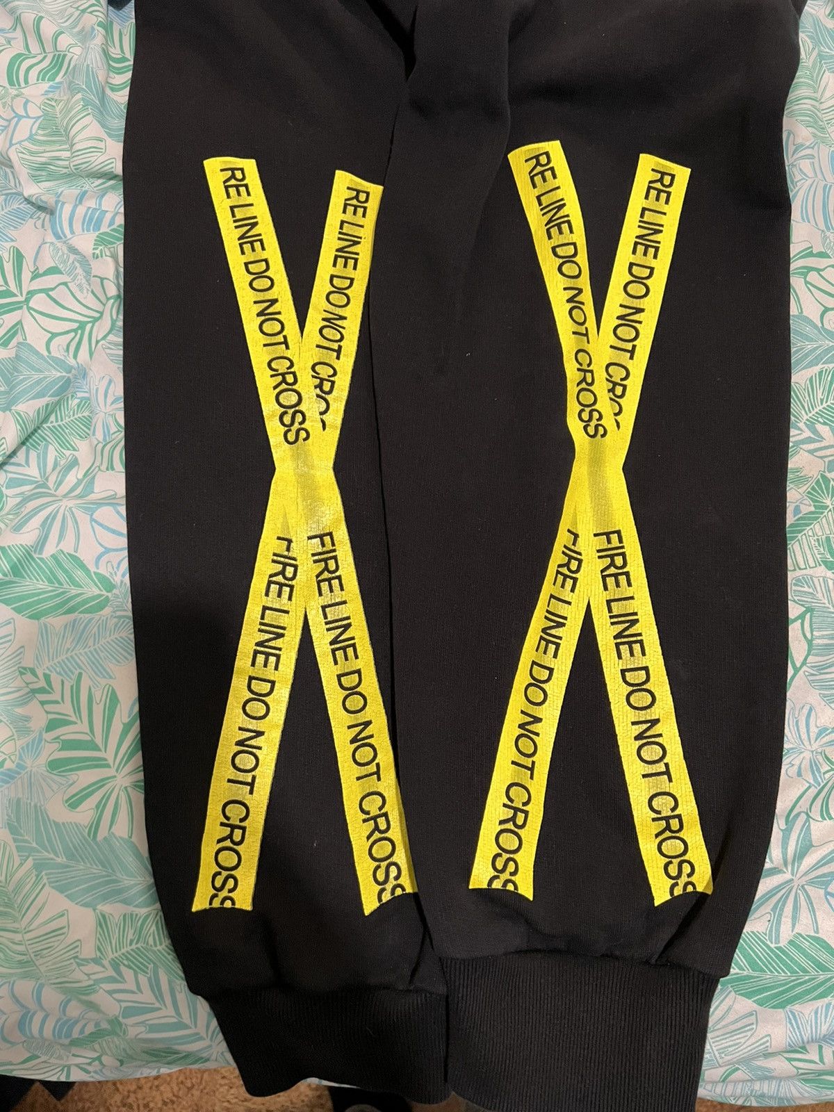 Off-White Off-White “Temperature” Fire Line sweatpants sz small Size US 31 - 2 Thumbnail