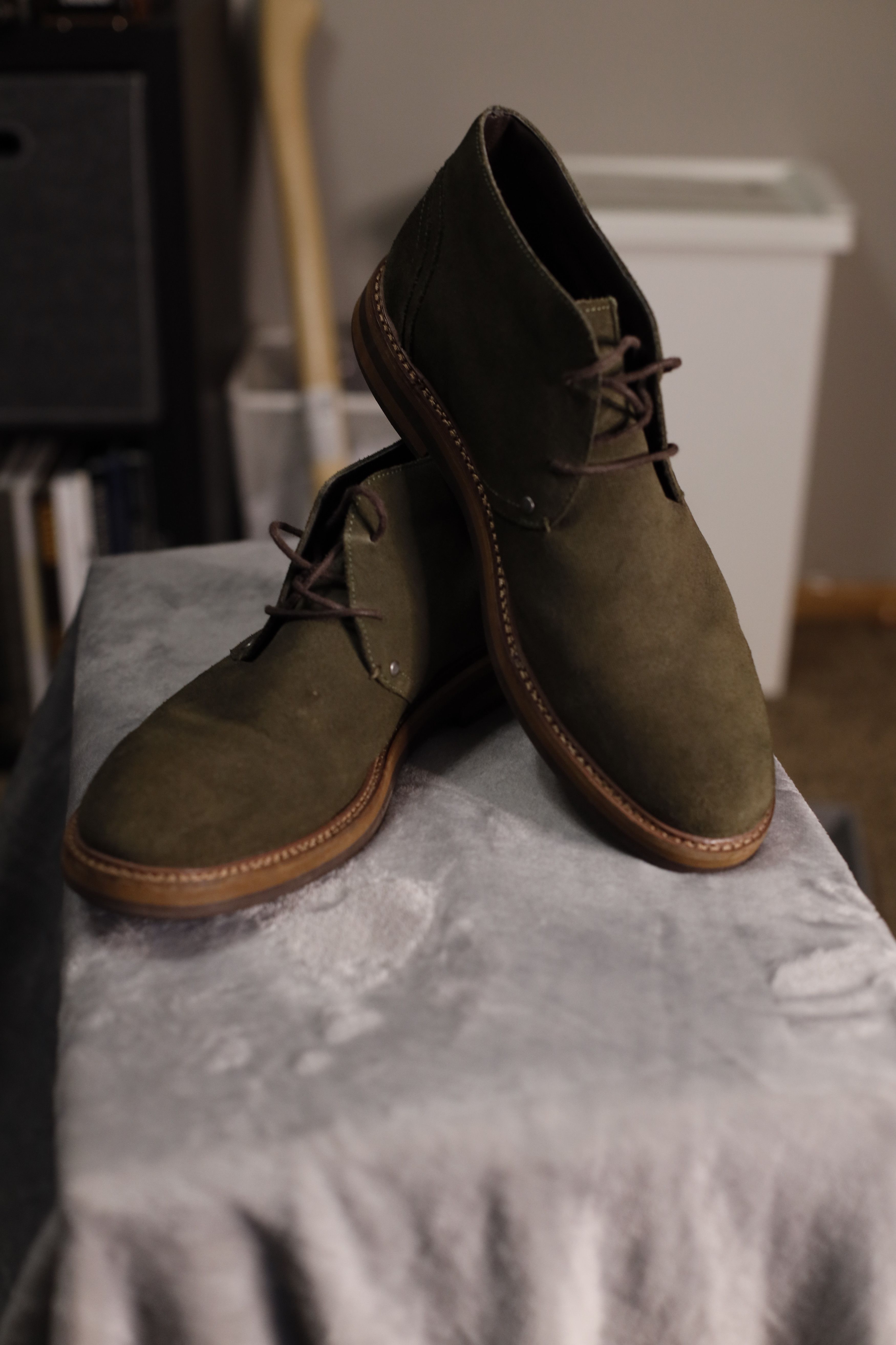 joseph abboud chukka