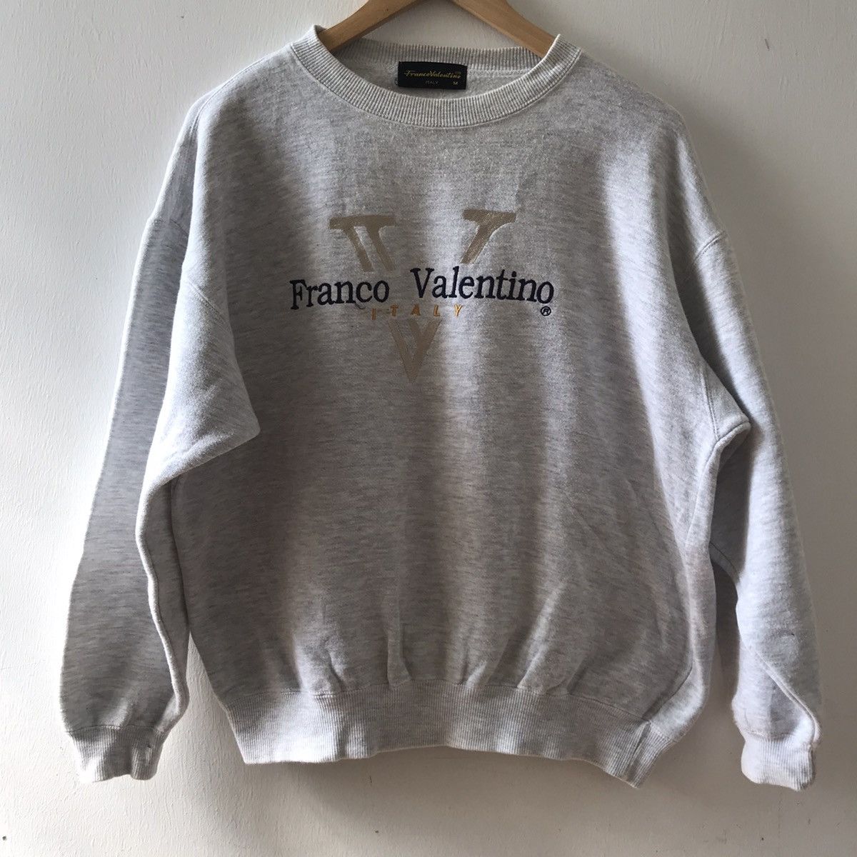Valentino × Vintage FRANCO VALENTINO BIG LOGO EMBROIDERY SWEATSHIRT Size US M / EU 48-50 / 2 - 1 Thumbnail
