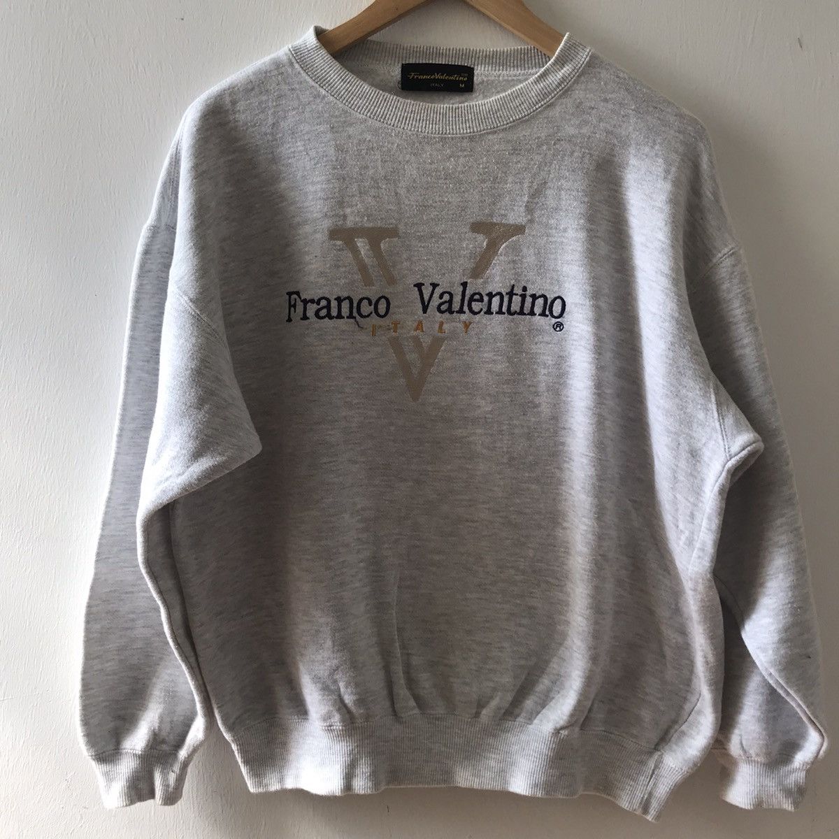 Valentino × Vintage FRANCO VALENTINO BIG LOGO EMBROIDERY SWEATSHIRT Size US M / EU 48-50 / 2 - 3 Thumbnail