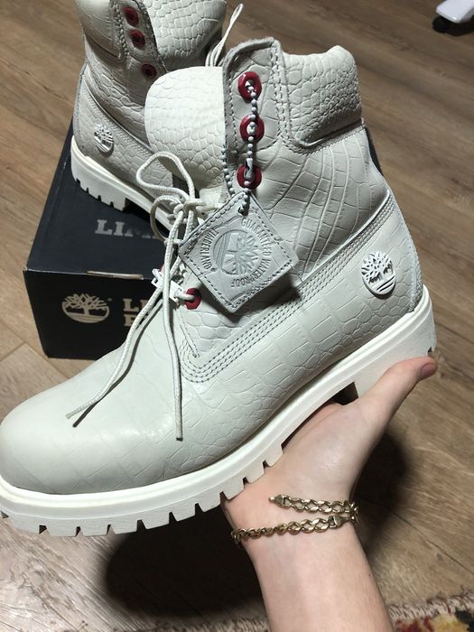 White serpent timberland boots sale