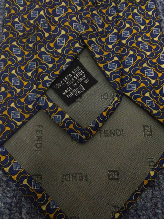 Fendi Fendi cravatte neck tie men silk made in italy | Grailed