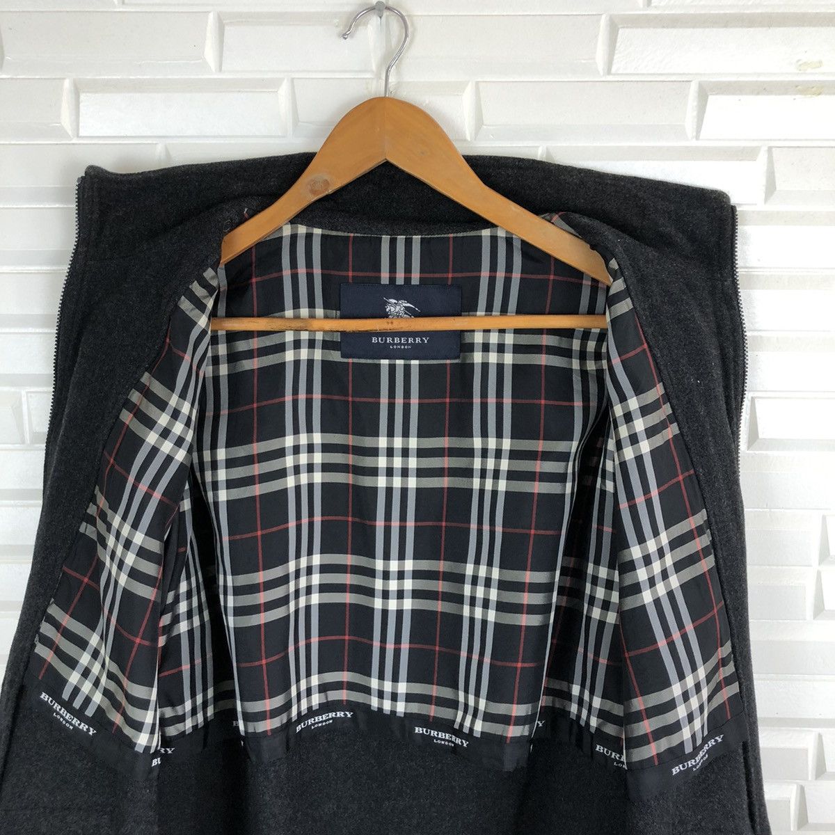 Burberry × Vintage BURBERRY WOOL FULL ZIPPER JACKET Size US M / EU 48-50 / 2 - 11 Thumbnail
