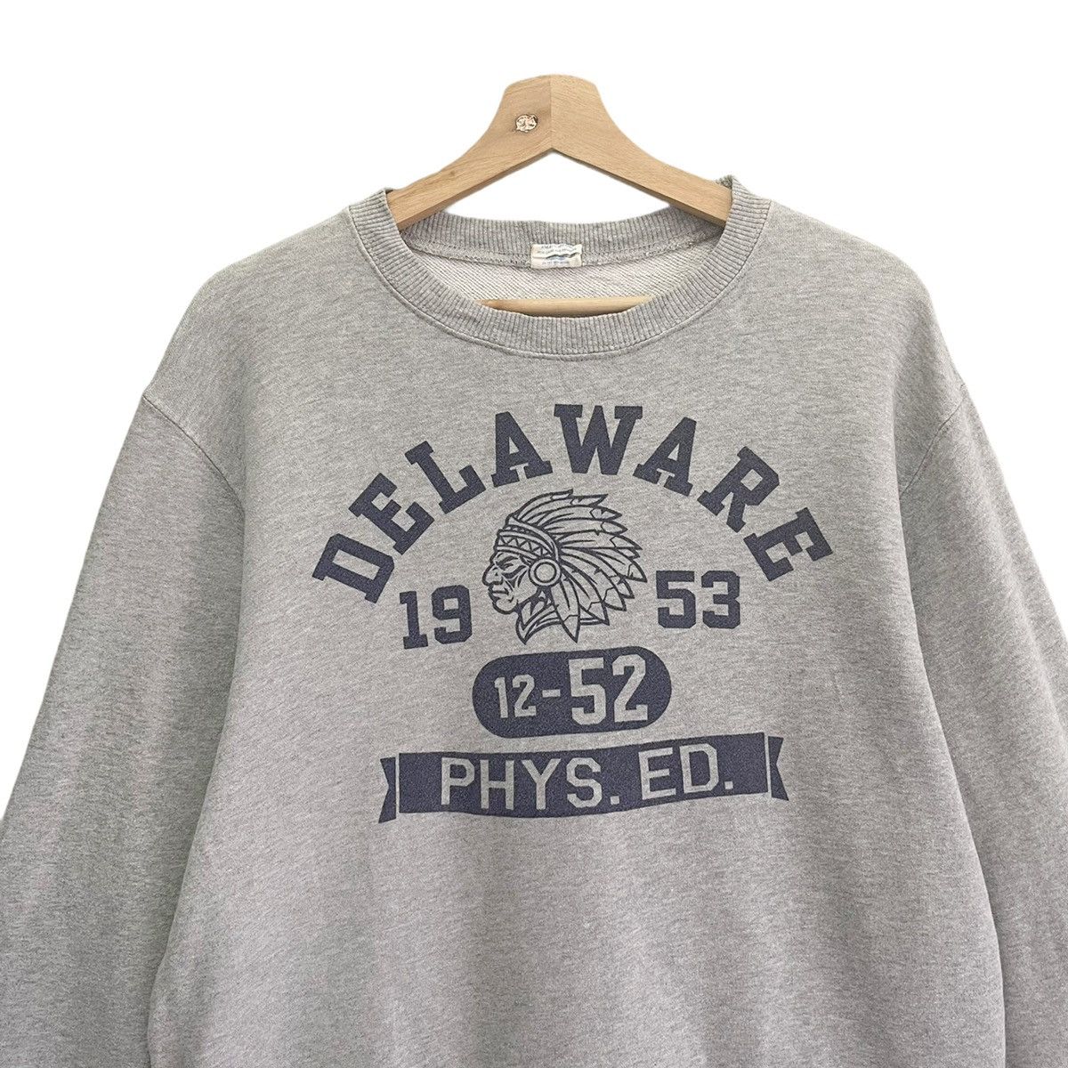 Champion Vintage 90’s Delaware Crewneck Sweatshirt Size M Size US M / EU 48-50 / 2 - 4 Thumbnail