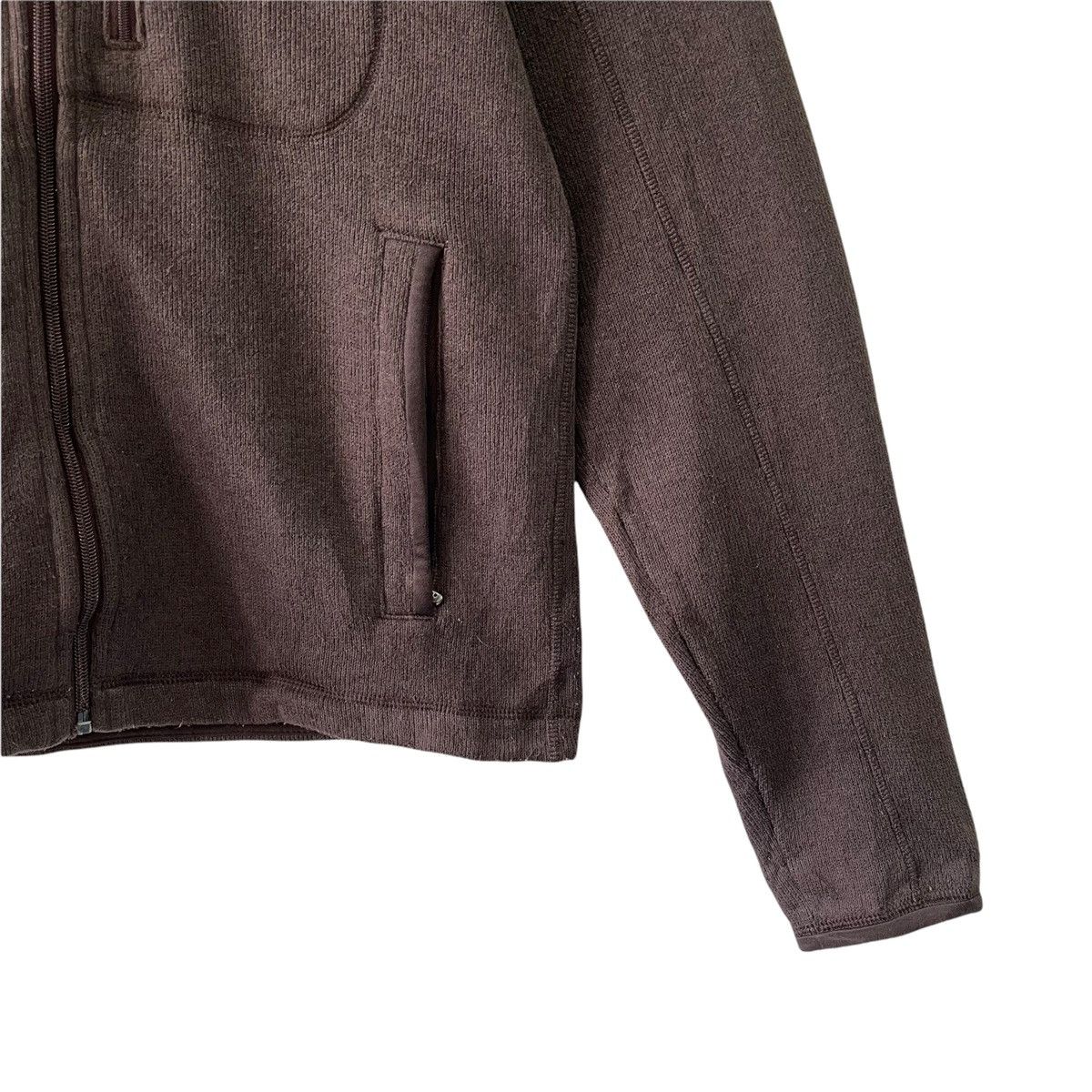 Patagonia Vintage Patagonia Small Logo Zipped Sweater Size M Size US M / EU 48-50 / 2 - 5 Thumbnail