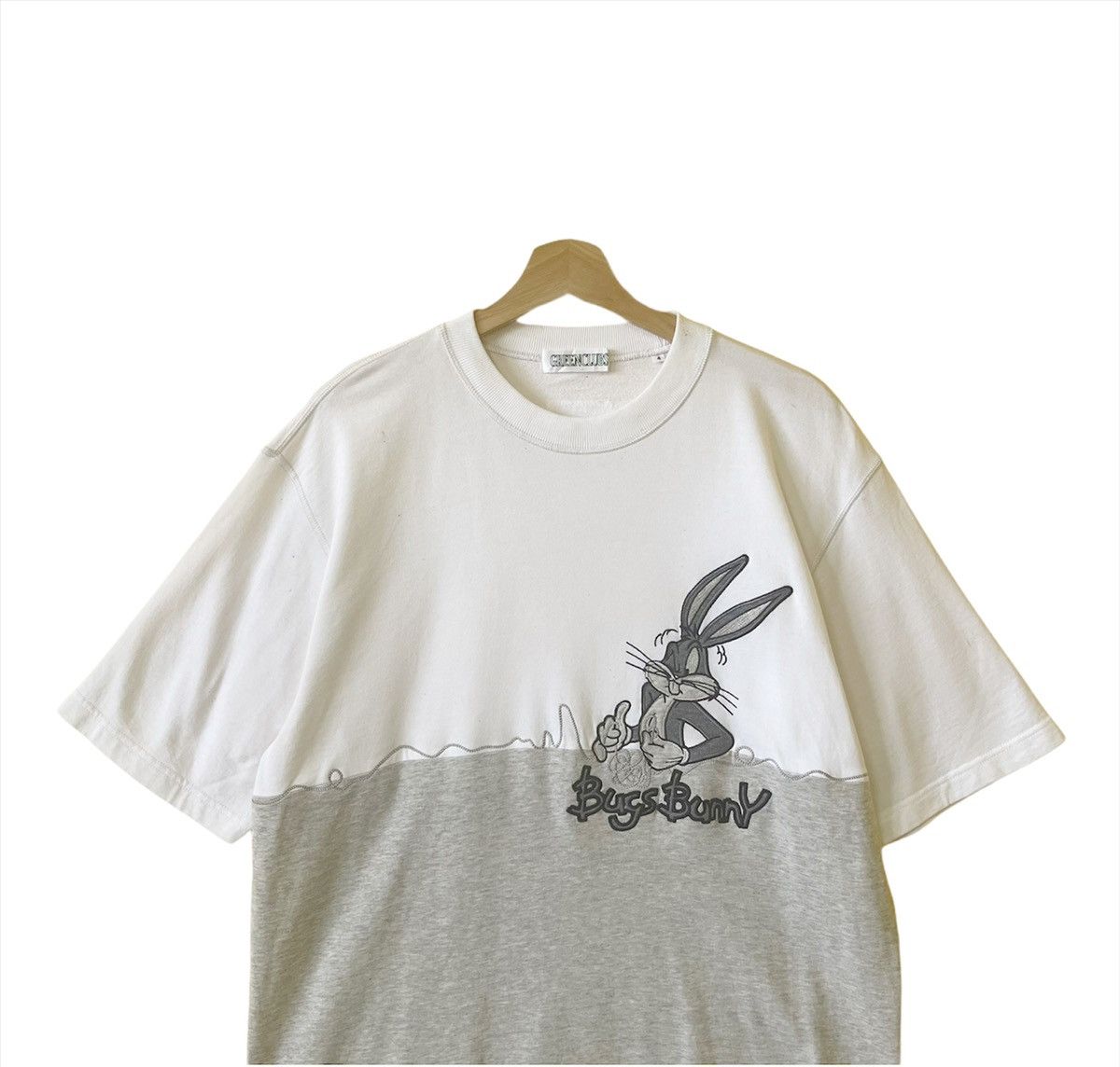 Cartoon Network Bugs Bunny Embroidered Logo Shortsleeve Size M Size US M / EU 48-50 / 2 - 4 Thumbnail