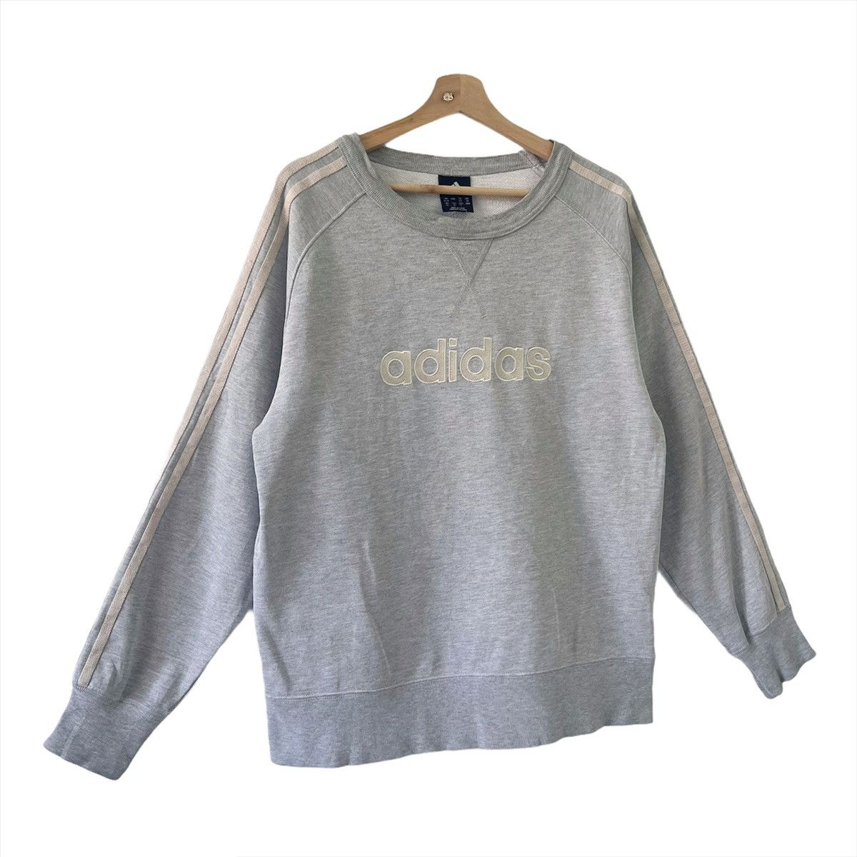 Adidas × Vintage Vintage Adidas Spellout Crewneck Sweatshirt Size M Size US M / EU 48-50 / 2 - 2 Thumbnail