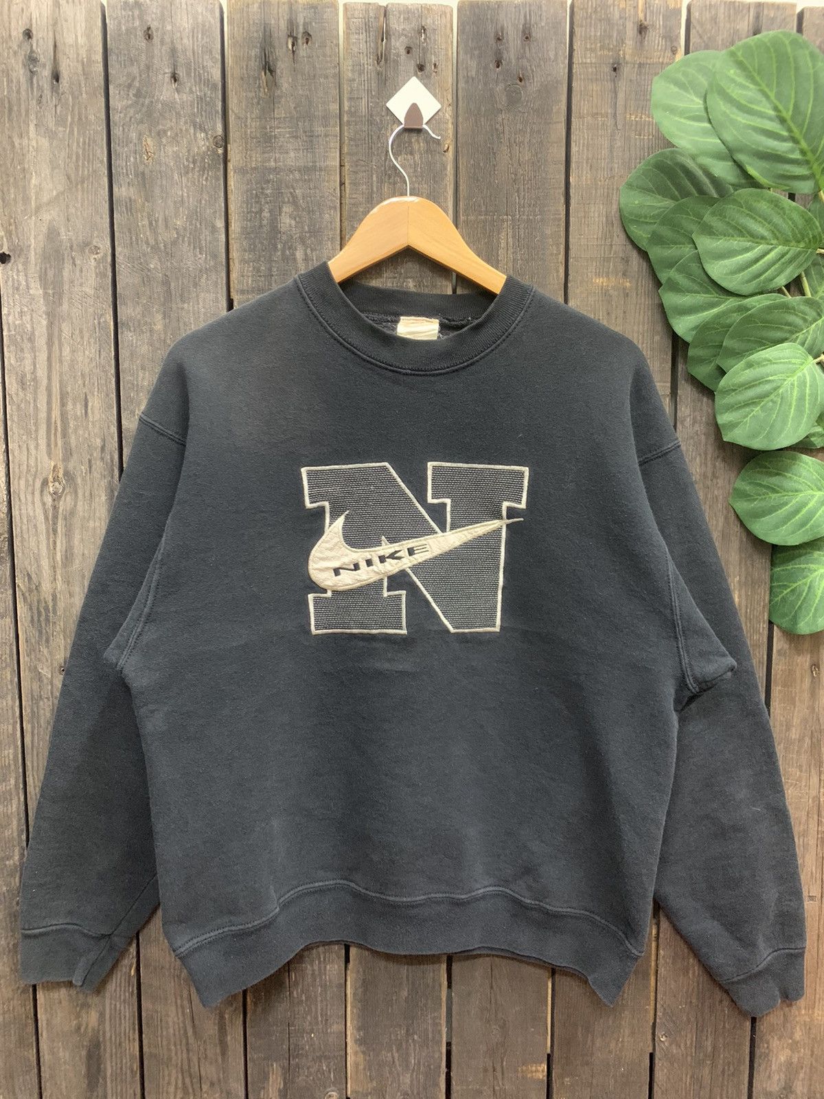 1980s nike sweatshirt