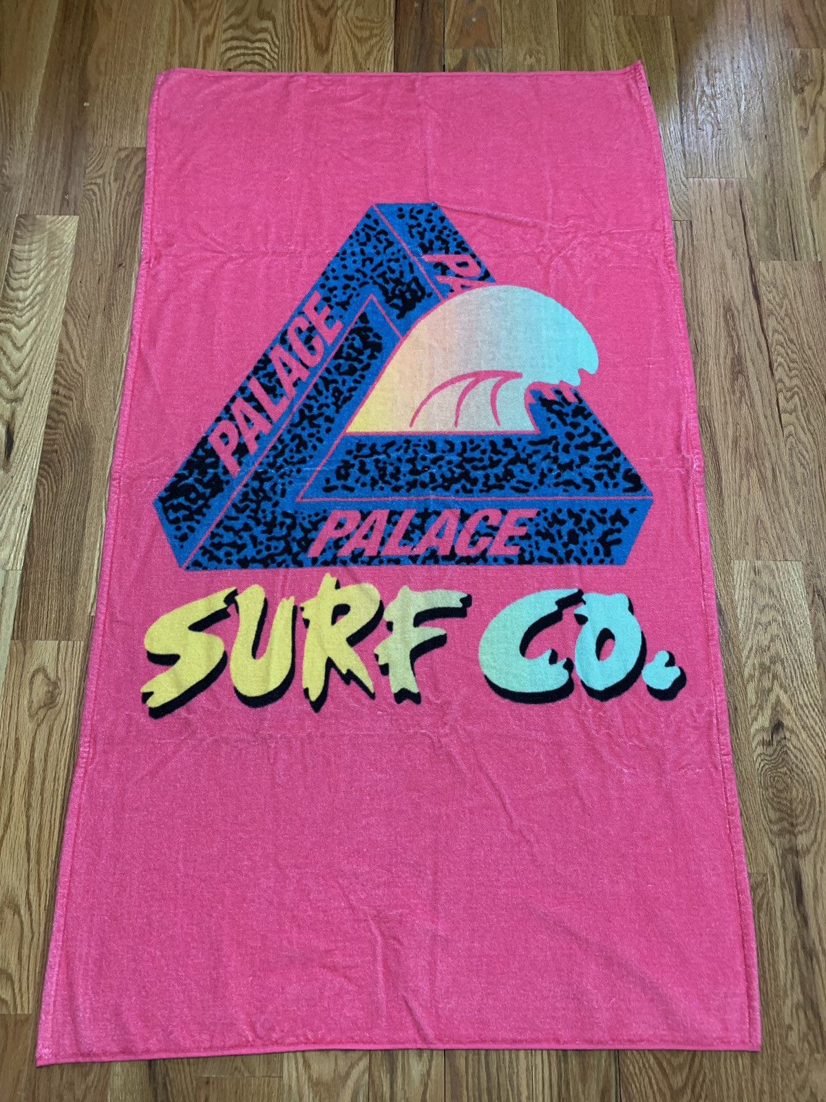 Palace Palace Surf Co Towel OG Pink Size ONE SIZE - 1 Thumbnail