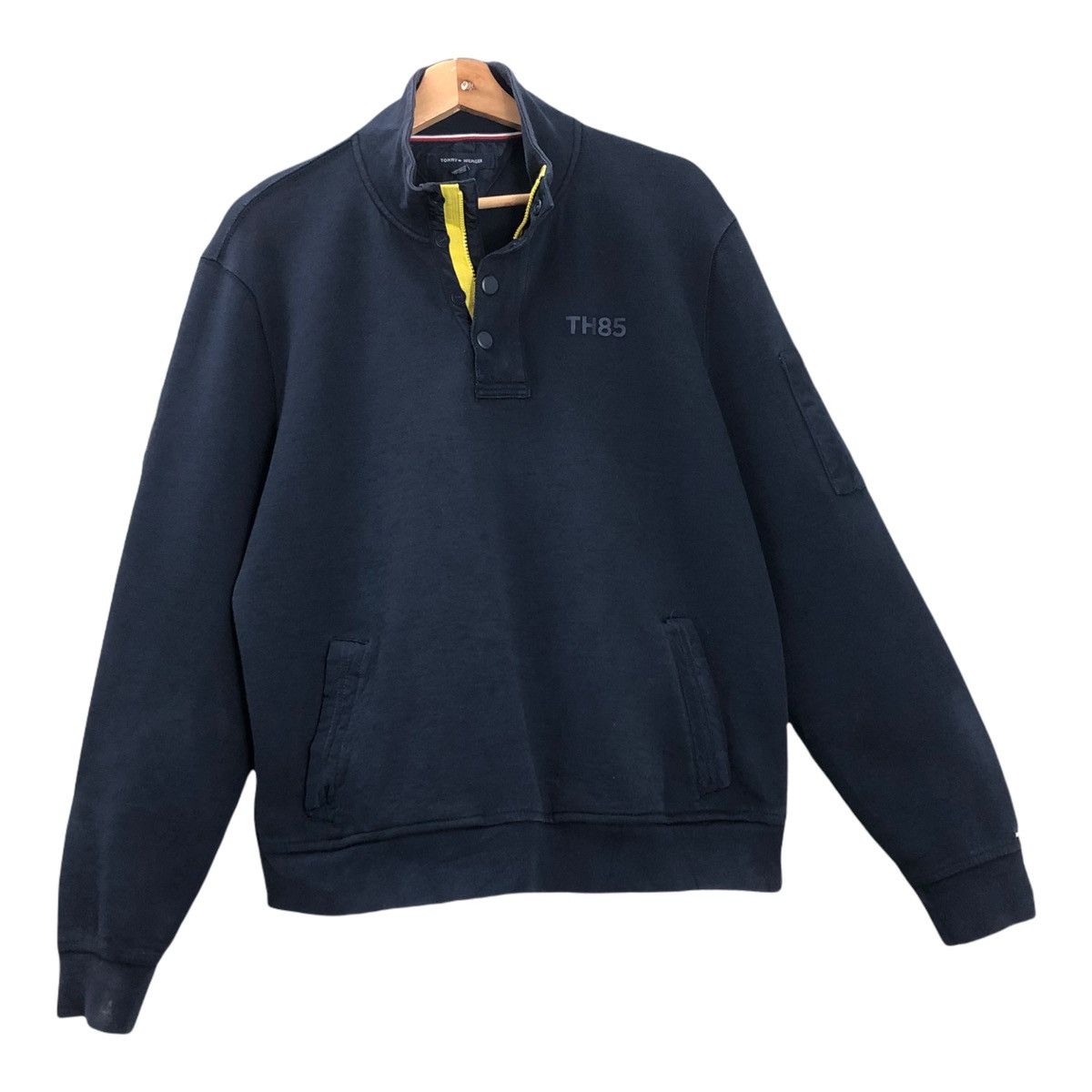 Tommy Hilfiger Tommy Hilfiger Button Up Sweatshirt Size M Size US M / EU 48-50 / 2 - 1 Thumbnail