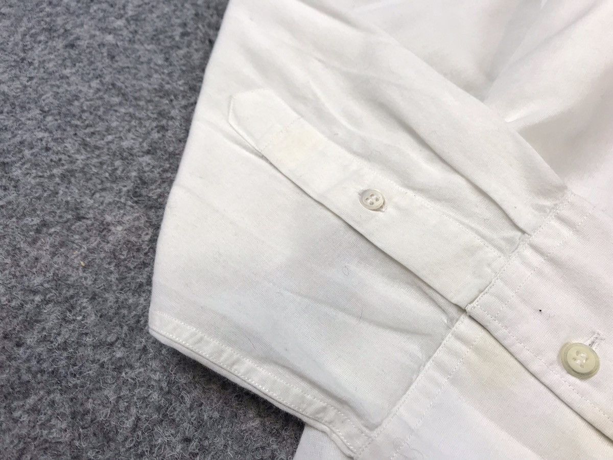 Nicole Farhi Nicole Farhi embroidered shirt Size US XL / EU 56 / 4 - 13 Thumbnail