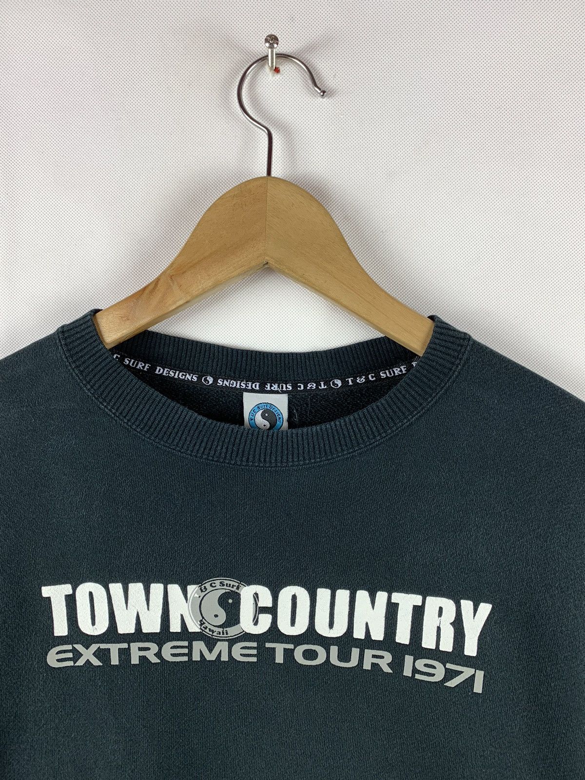 Vintage Vintage T&C Surf Hawaii Sweatshirt Size US M / EU 48-50 / 2 - 3 Thumbnail
