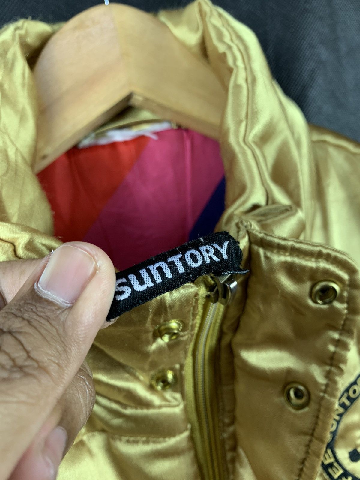 Japanese Brand Vintage Suntory Coffee Rainbow Puffer Vests Size US L / EU 52-54 / 3 - 6 Thumbnail