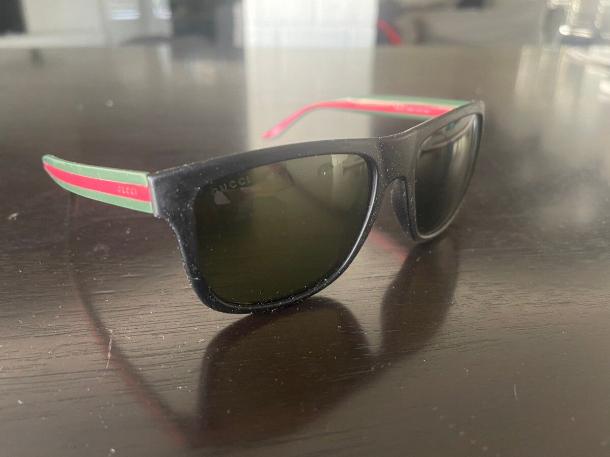 Gucci Black Gucci Sunglasses Size ONE SIZE - 1 Preview