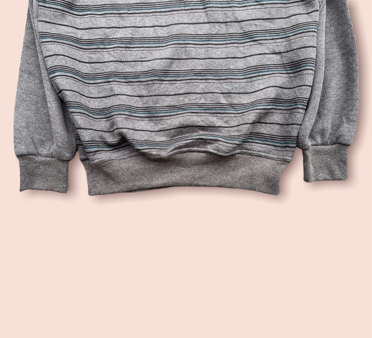 Other VINTAGE VERA VALENTINO HALF ZIPPED PULLOVER Size US L / EU 52-54 / 3 - 5 Thumbnail