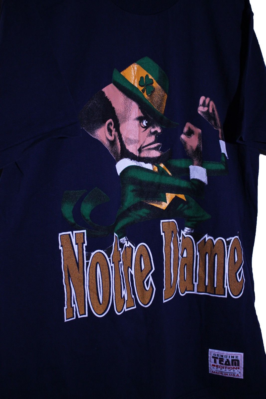 Vintage Vintage Notre Dame T-shirt Fighting Irish 90s NFL football Size US XL / EU 56 / 4 - 2 Thumbnail
