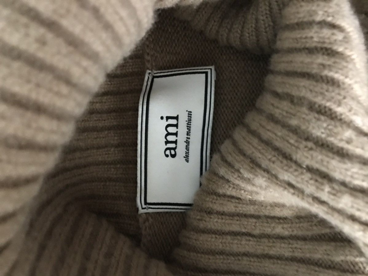 AMI Oversized woollen AMI turtleneck Size US S / EU 44-46 / 1 - 4 Thumbnail