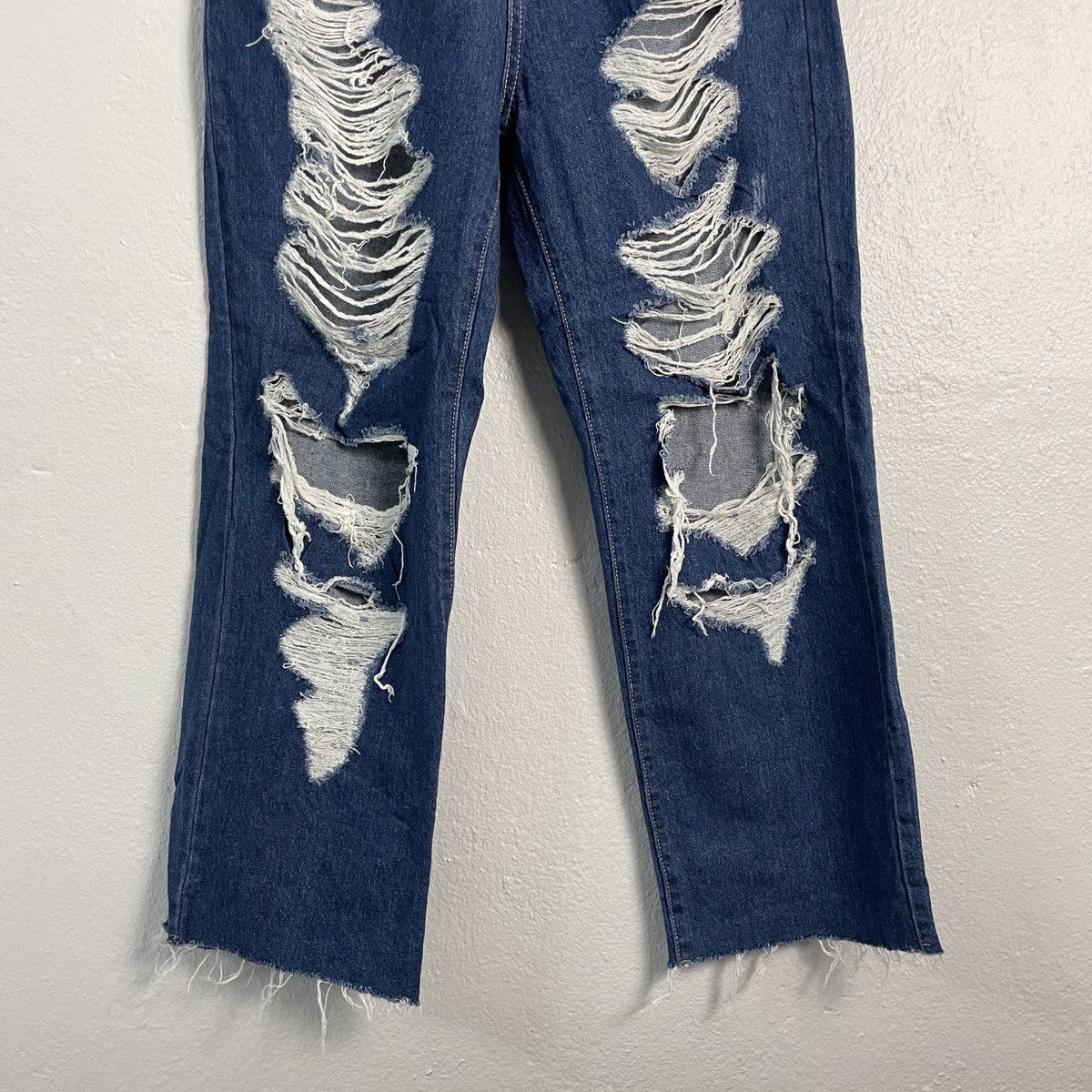 Japanese Brand Vintage awego Distressed Style Denim Jeans Size US 29 - 4 Thumbnail