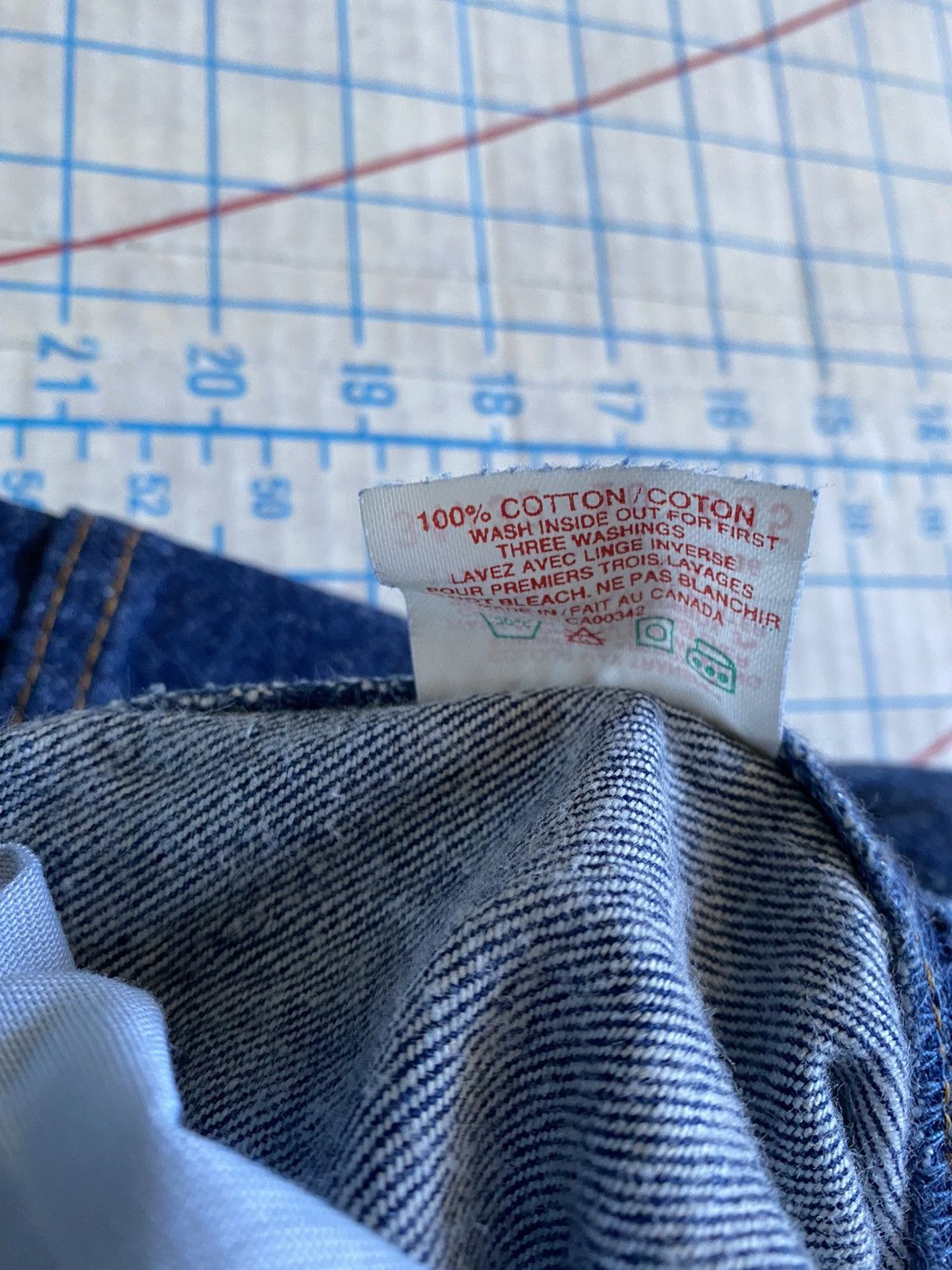 Levi's × Levi's Vintage Clothing × Vintage Vintage Levi’s 501 Indigo Wash fits 33x29 tagged 34x32 Size US 33 - 8 Thumbnail