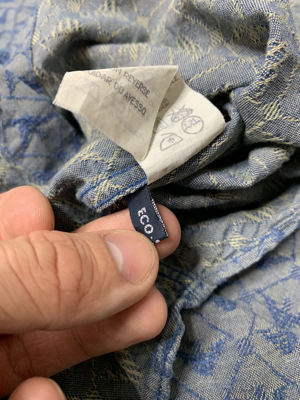 Armani × Vintage Vintage 1990s Armani Monogram Textured Weave Navy Shirt Size US L / EU 52-54 / 3 - 19 Thumbnail