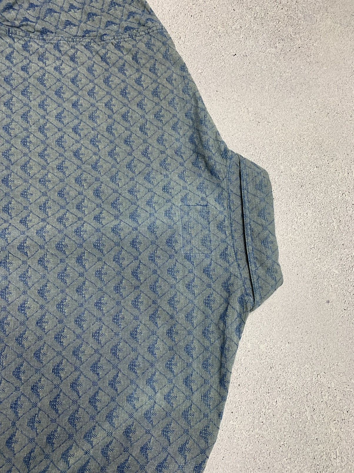 Armani × Vintage Vintage 1990s Armani Monogram Textured Weave Navy Shirt Size US L / EU 52-54 / 3 - 22 Thumbnail