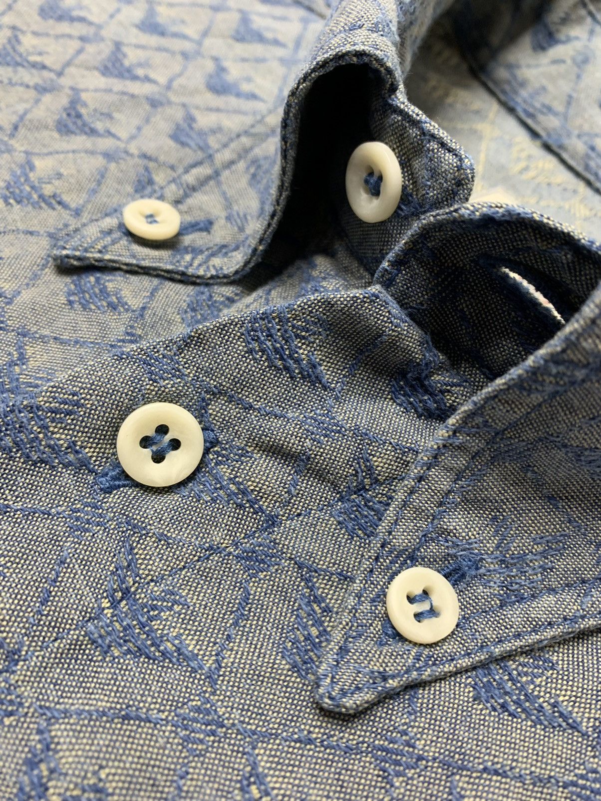 Armani × Vintage Vintage 1990s Armani Monogram Textured Weave Navy Shirt Size US L / EU 52-54 / 3 - 8 Thumbnail